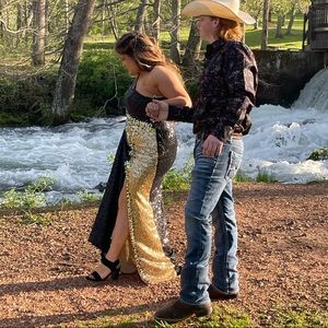 Prom/homecoming dress